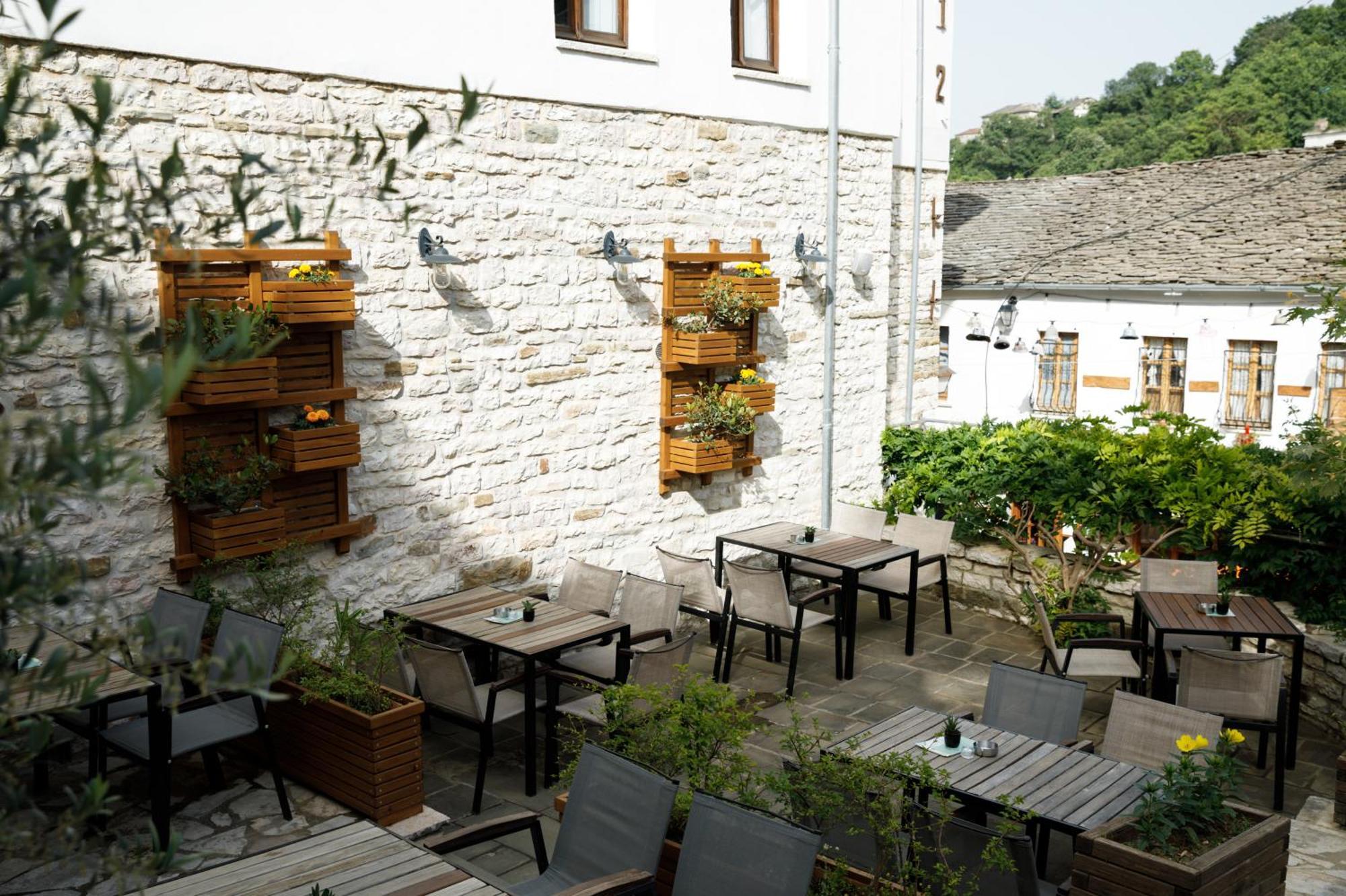 Hotel Kalemi 2 Gjirokaster Exterior photo